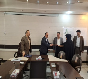 تجلیل از خادمان آرامستان های شهر قم