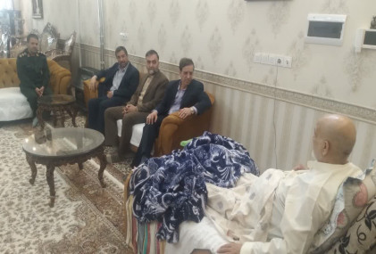 عیادت شهردار قم از جانباز دفاع مقدس و مسئولان سازمان بسیج ادارات 