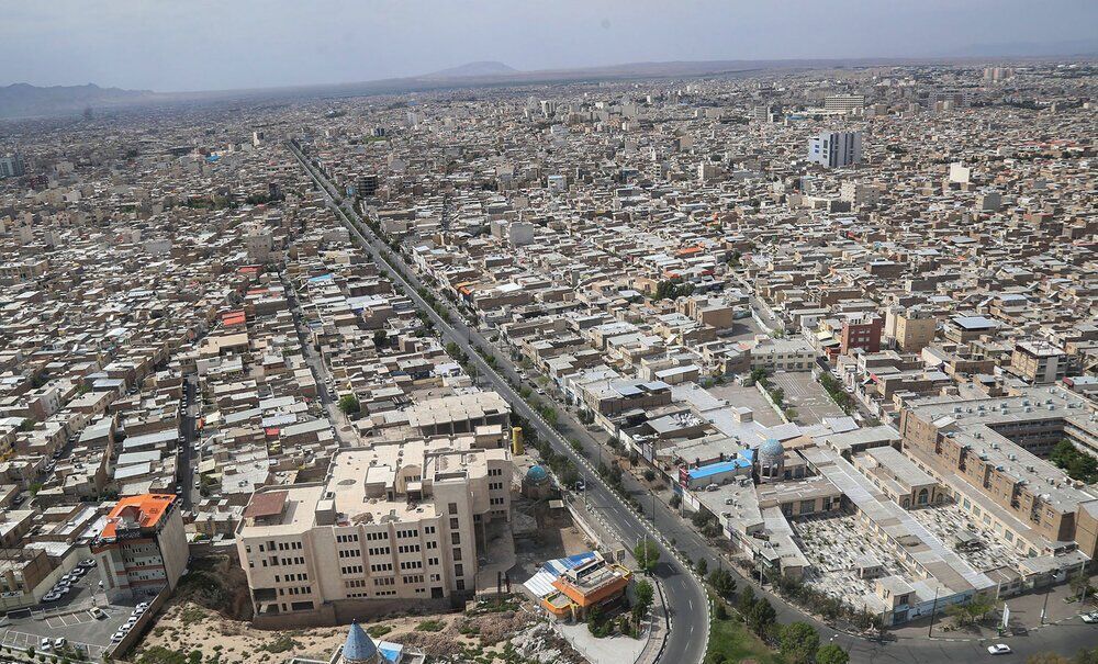 لزوم احیای فضای نقد در شهرسازی قم / برنامه‌ریزی شهری باید با مشاوران بومی انجام شود 