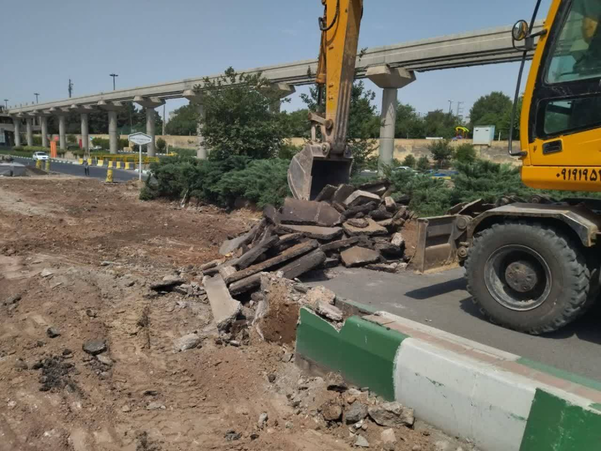 بهسازی و بازسازی رمپ بلوار شهید سلیمانی قم