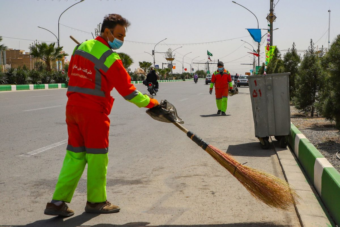 تنظیف روزانه 28000000 مترمربع شوارع و معابر قم/جمع‌آوری بیش از 240 هزار تن پسماند شهری